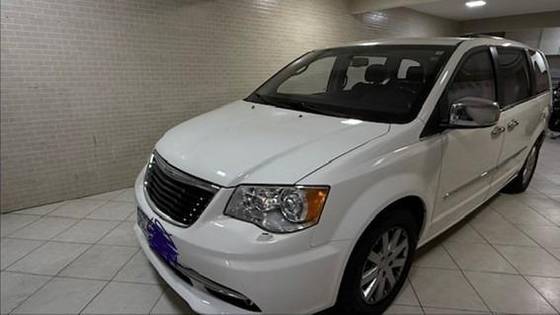 CHRYSLER TOWN & COUNTRY 3.6 LIMITED V6 24V GASOLINA 4P AUTOMÁTICO